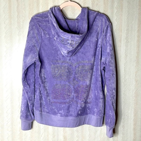 ❤️ BCBG Sweatshirt Size M - Picture 3 of 4